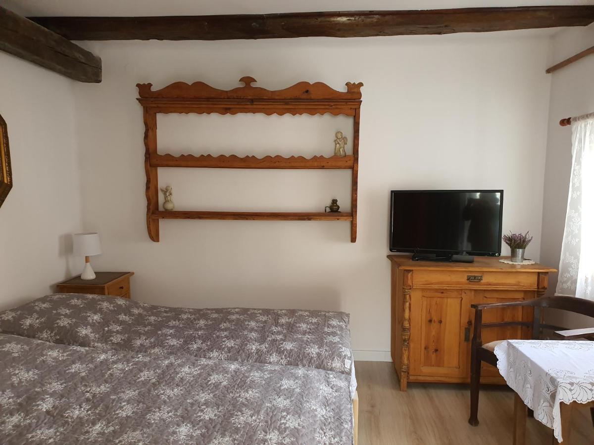 Siedlisko Nad Sapina Hotell Kruklanki Eksteriør bilde
